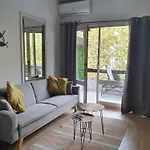 Daire Cozy Boho With Stunning Sea Views
