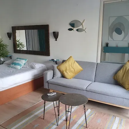 Cozy Boho With Stunning Sea Views