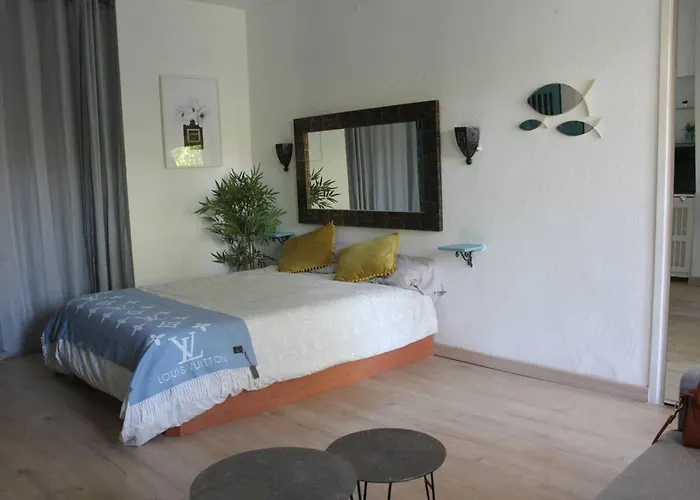 Cozy Boho With Stunning Sea Views *